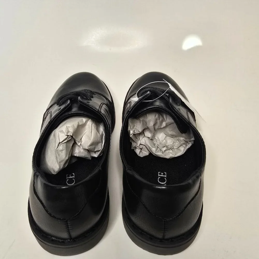 The Children's Place Youth Lace Up Dress Shoes Size 2